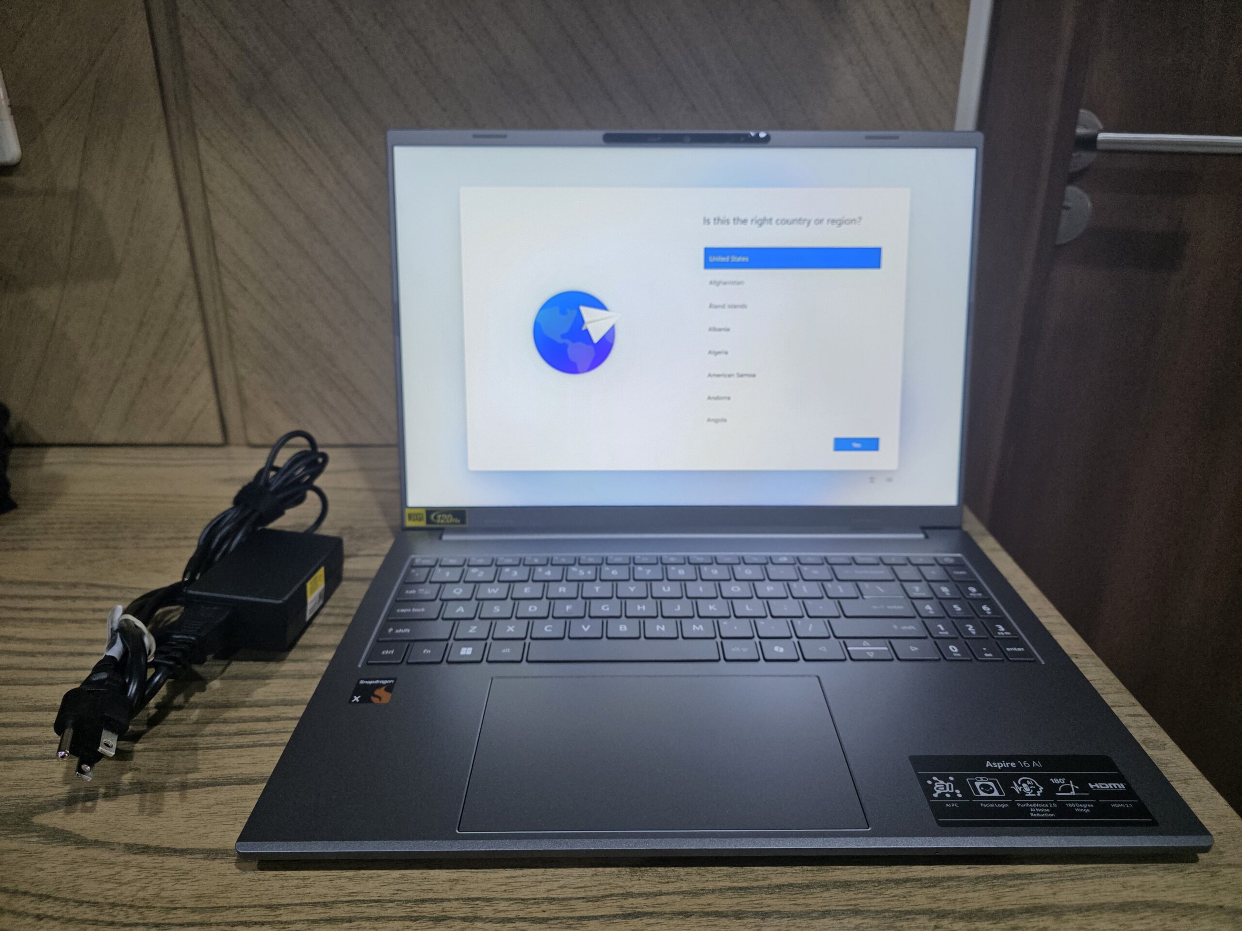 Acer Aspire 16 WUXGA Snapdragon X Plus 16GB RAM 512GB SSD